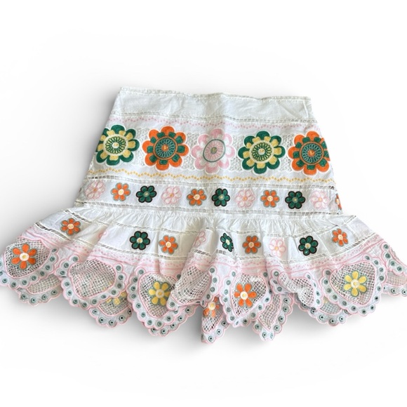 Zara Dresses & Skirts - Zara Floral Embroidered White Skirt Size Small